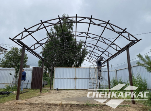 Навес из поликарбоната арочного типа для одного автомобиля №18 - фото 1138