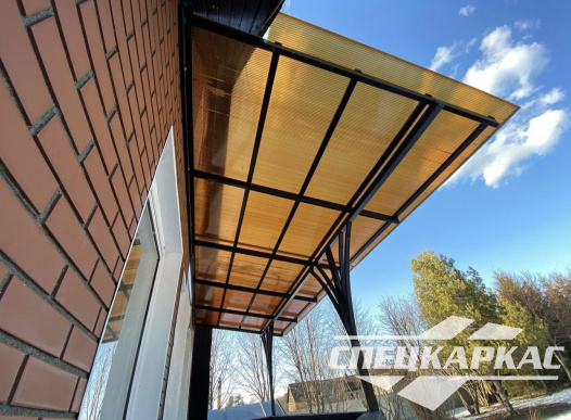 Навес над балконом из поликарбоната №45 - фото 1410